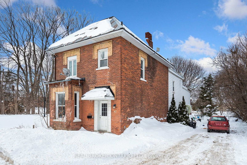 42 Daniel St N, Arnprior, K7S 2K5 | Image 3