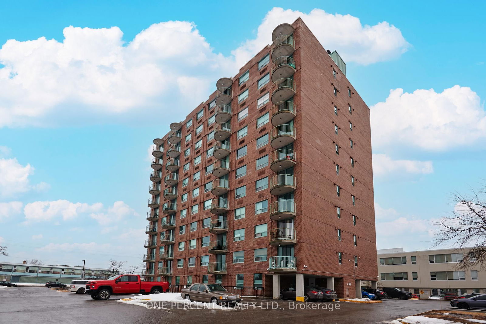 Condo for sale at 204-1440 Heron Road, Hunt Club - South Keys and Area, 3802 - Heron Gate, K1V 0X2 - MLS: X11990653