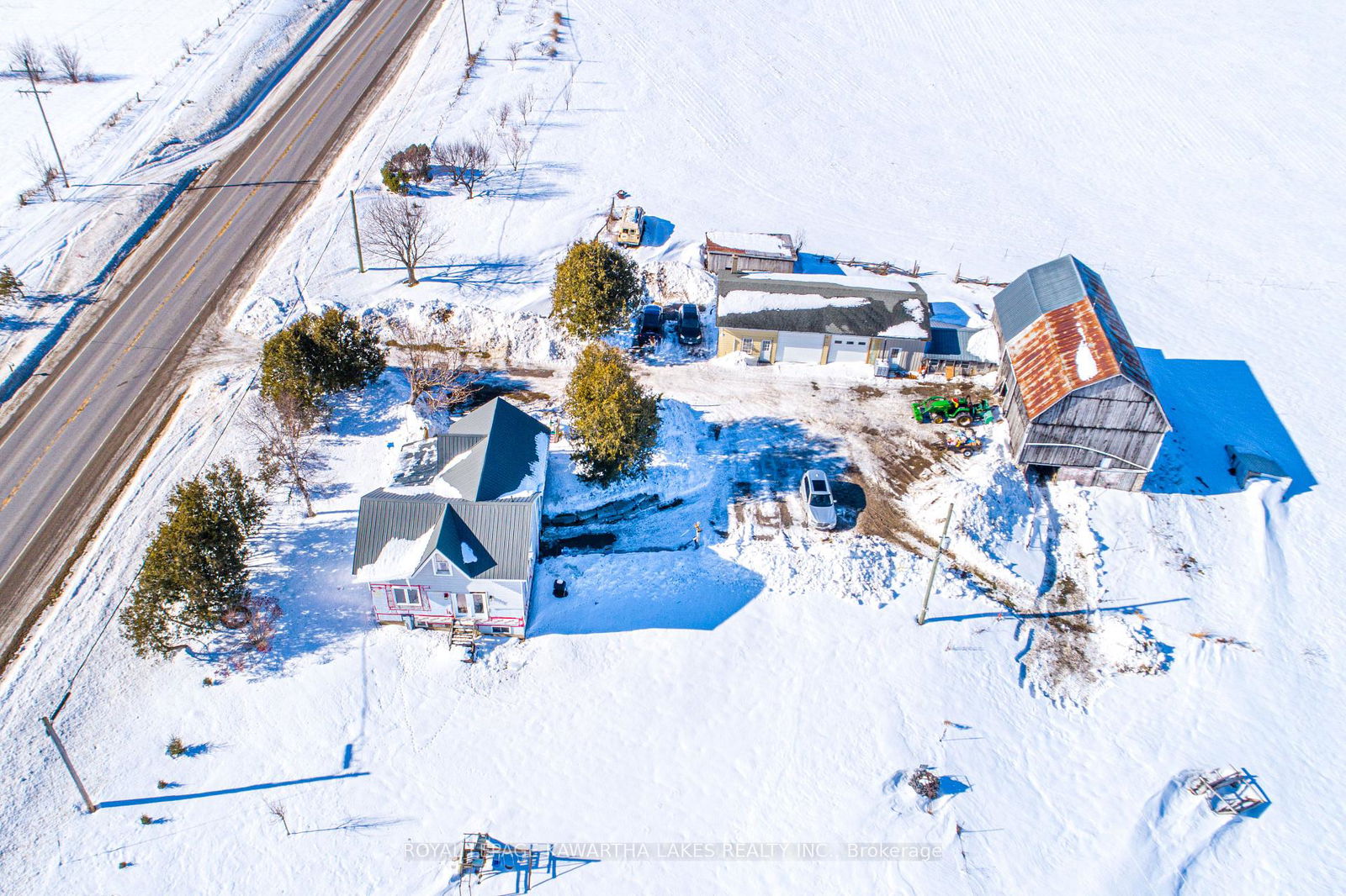 Building at 1937 Glenarm Road, Kawartha Lakes, Cameron