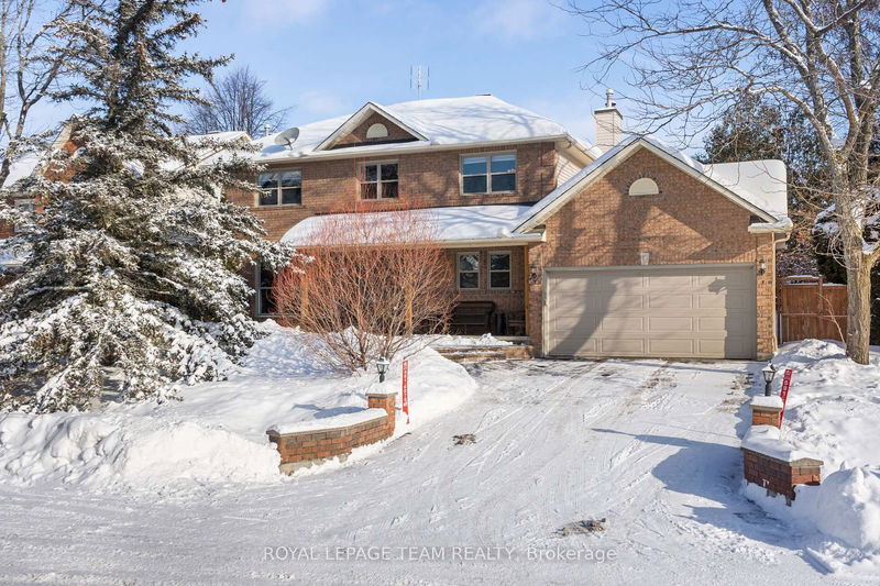 home for sale on 138 Lanigan Crescent