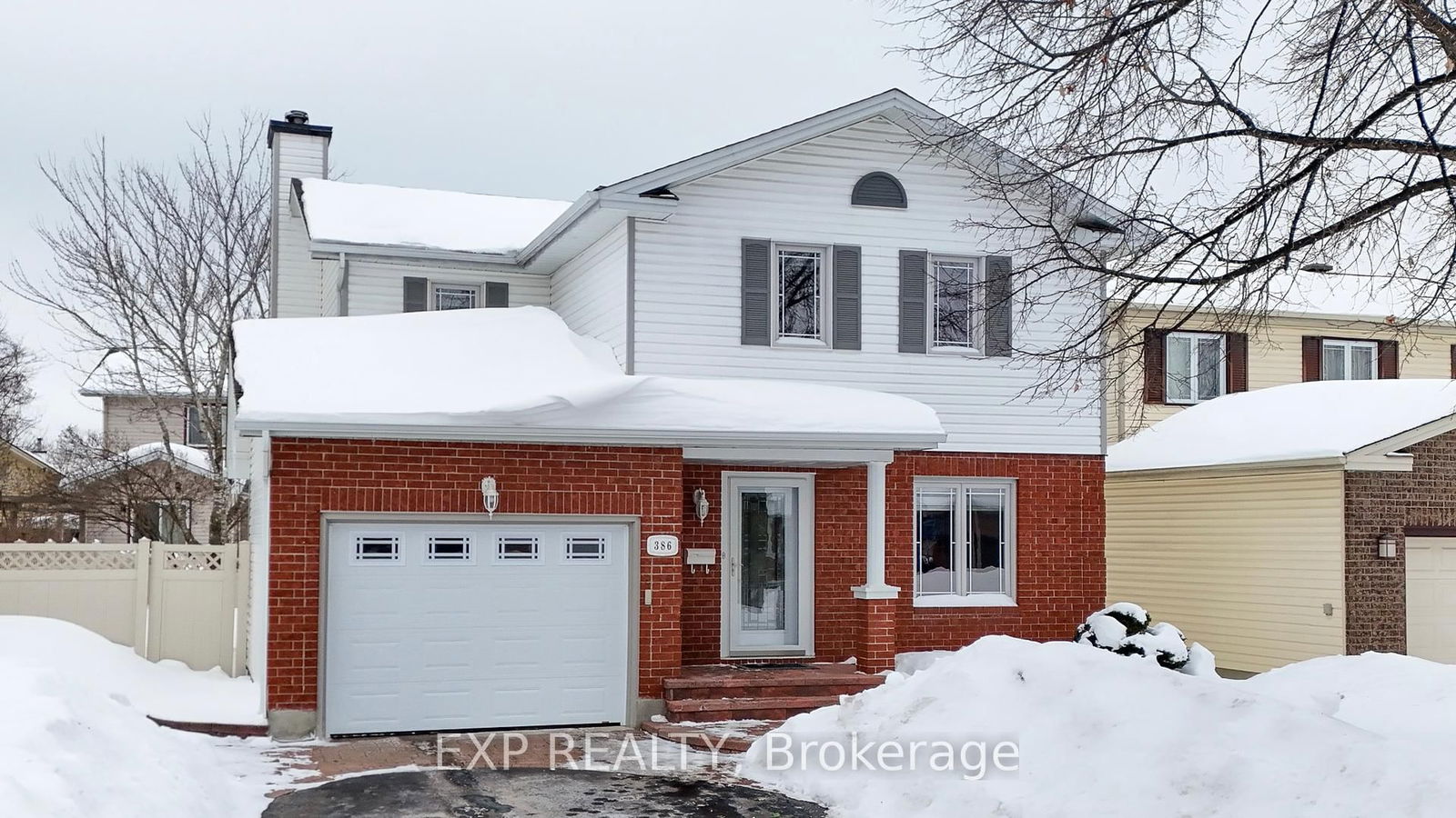 Detached House sold at 386 Pauline Charron Place, Vanier and Kingsview Park, 3402 - Vanier, K1L 8L3 - MLS: X11991434