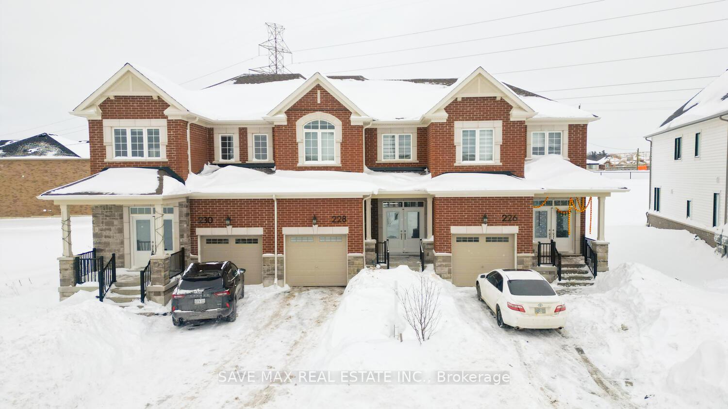 Townhouse for sale at 228 Histand Trail, Kitchener, N2R 0S3 - MLS: X11991516