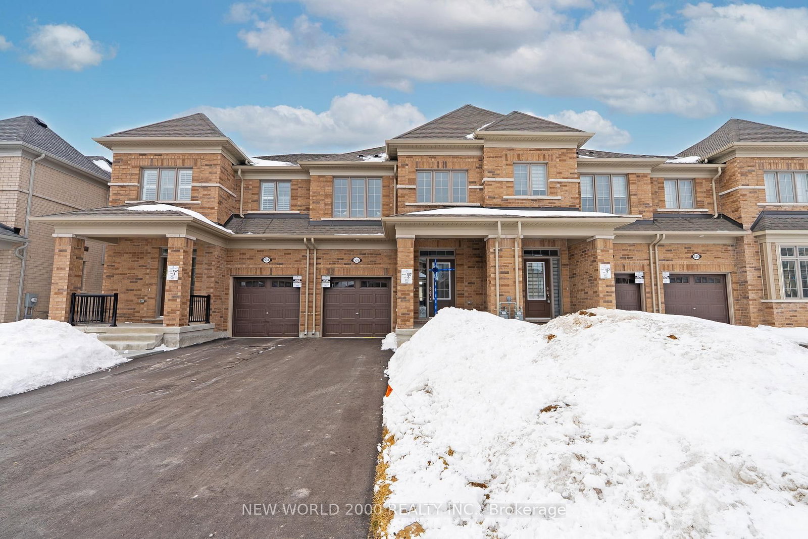 535 Trevor Street - Photo 2