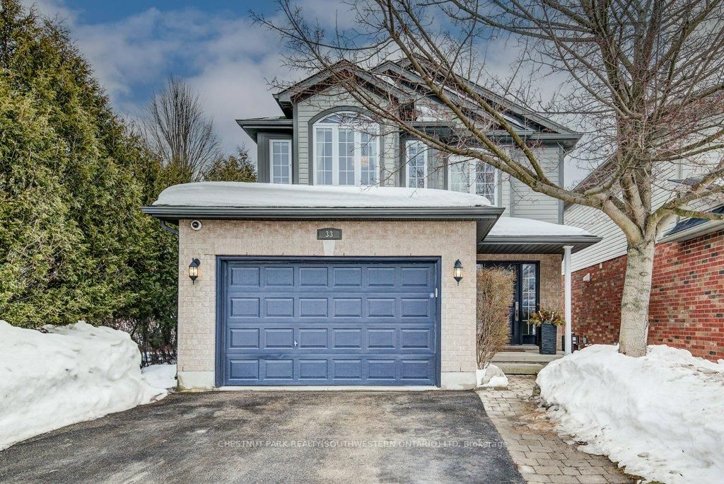 Detached House for sale at 33 Henderson Drive, Guelph, Grange Road, N1E 0C8 - MLS: X11991556