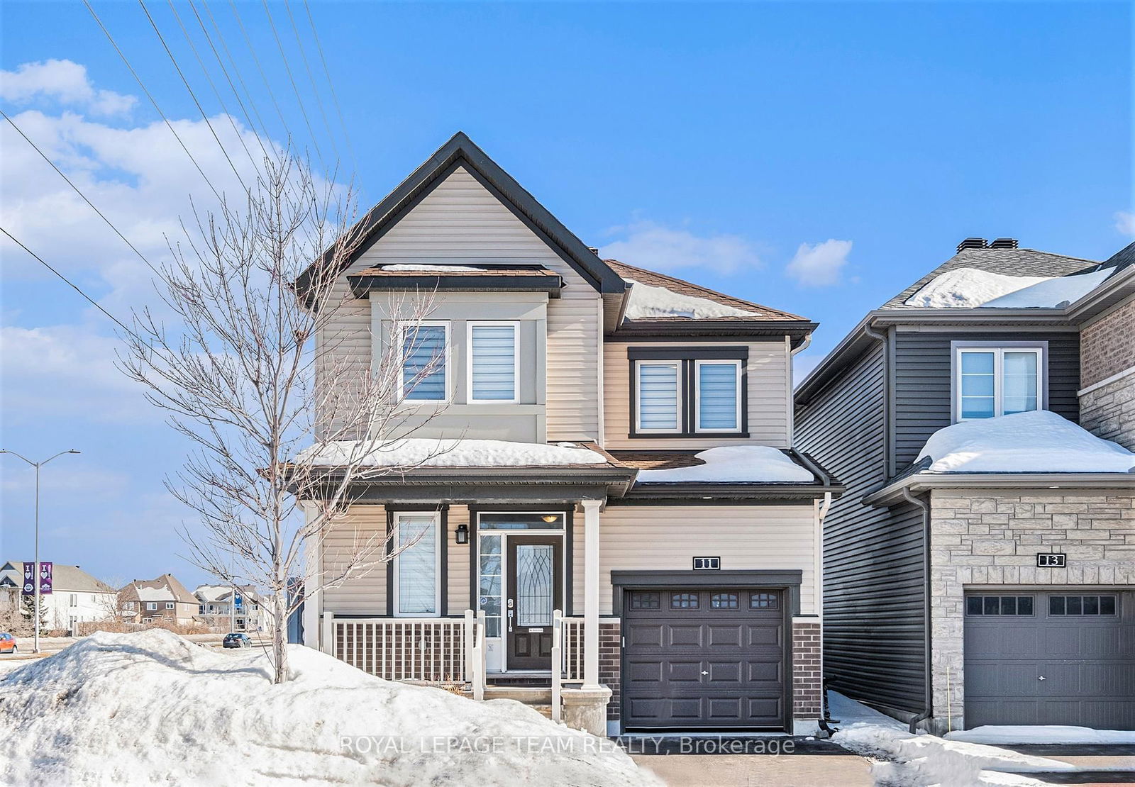 Detached House for sale at 11 Aura Avenue, Barrhaven, 7704 - Barrhaven - Heritage Park, K2J 6S1 - MLS: X11991988