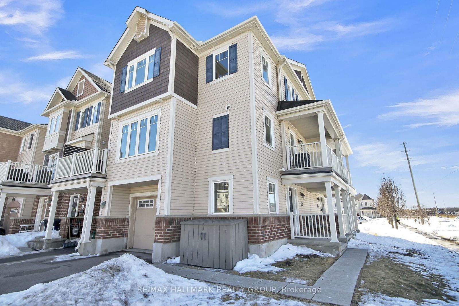 Townhouse for sale at 2629 Baynes Sound Way, Ottawa, Barrhaven - Half Moon Bay, K2J 0X2 - MLS: X11991996