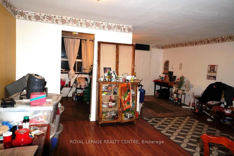 17 - 15 Albright Rd, Hamilton, L8K 5J2 | Image 3