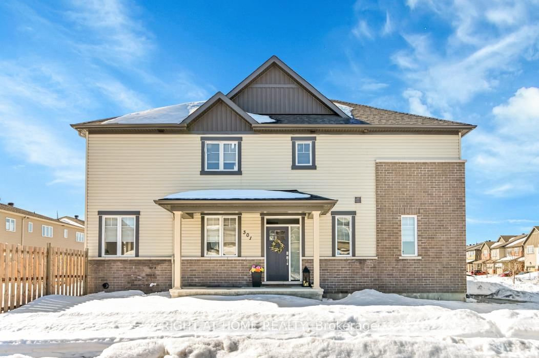 Townhouse sold at 301 Guppy Grve, Orleans, Avalon West, K4A 5G8 - MLS: X11992305