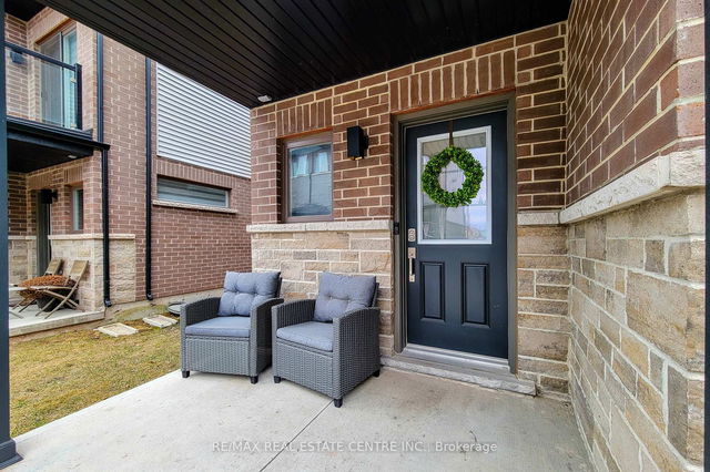 42 - 575 Woodward Avenue