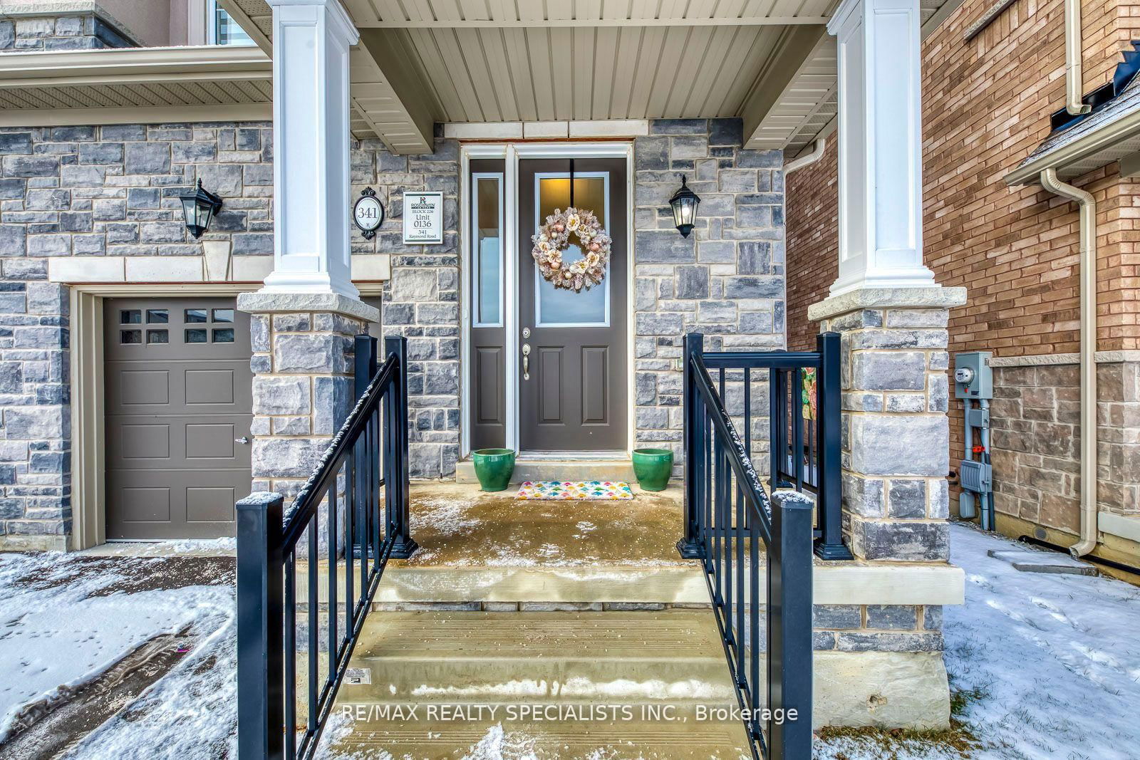 Townhouse sold at 341 Raymond Road, Hamilton, Ancaster, L9K 0G8 - MLS: X11992425