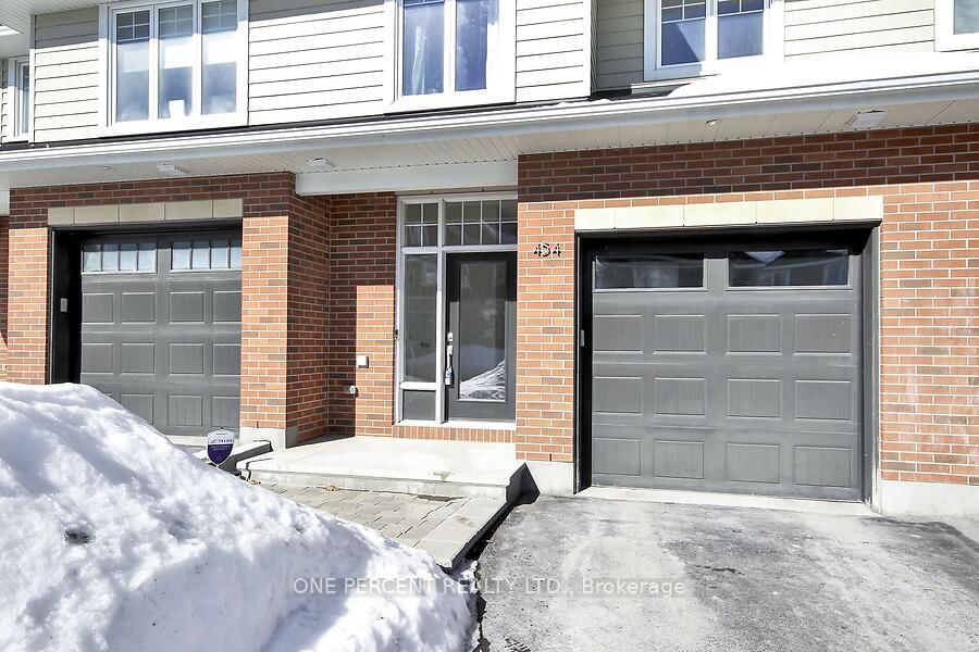 Townhouse for sale at 454 Kilspindie Ridge, Barrhaven, 7708 - Barrhaven - Stonebridge, K2J 6A3 - MLS: X11992453