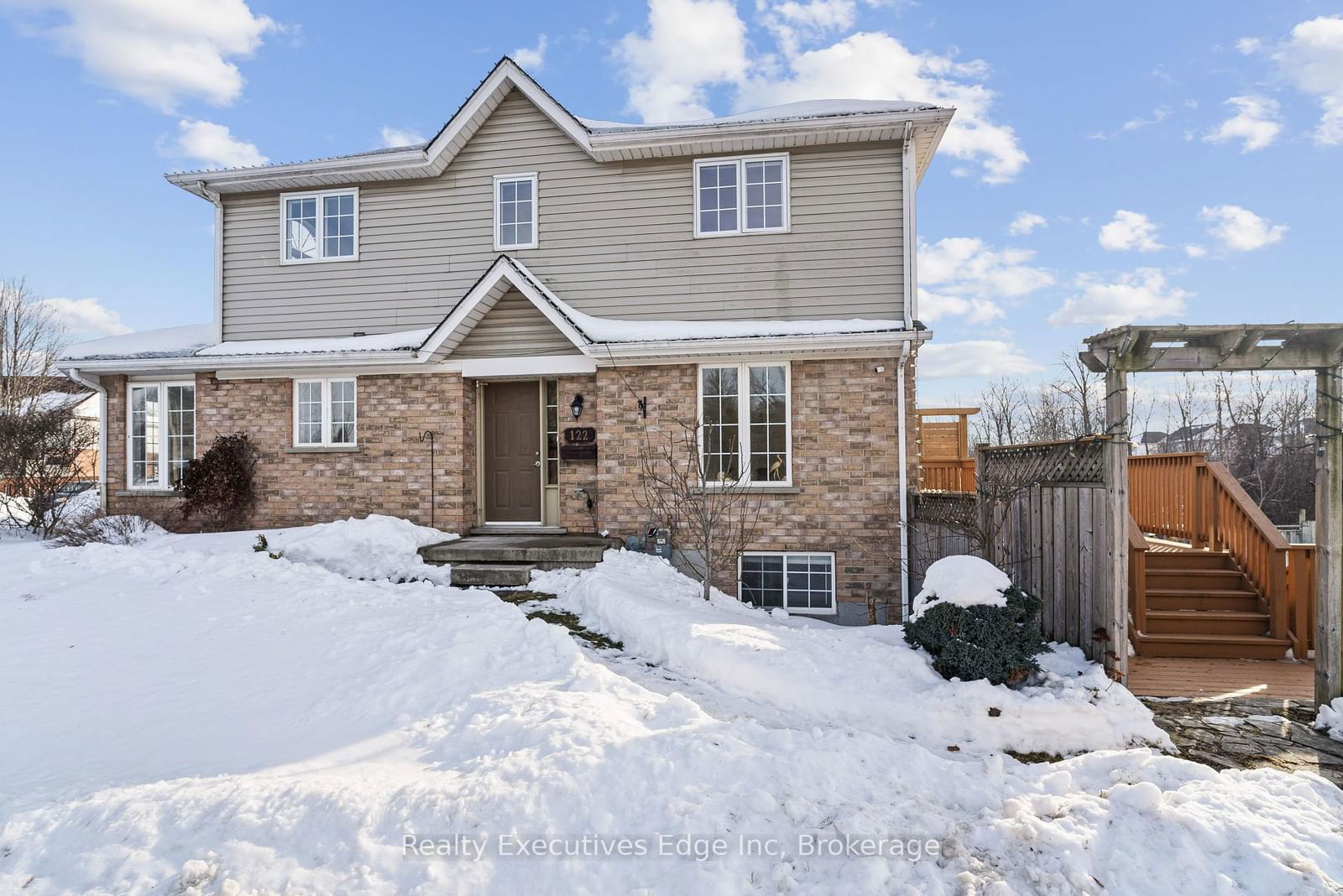 Townhouse for sale at 122 Chesterton Lane, Guelph, Grange Hill East, N1E 7B8 - MLS: X11992574