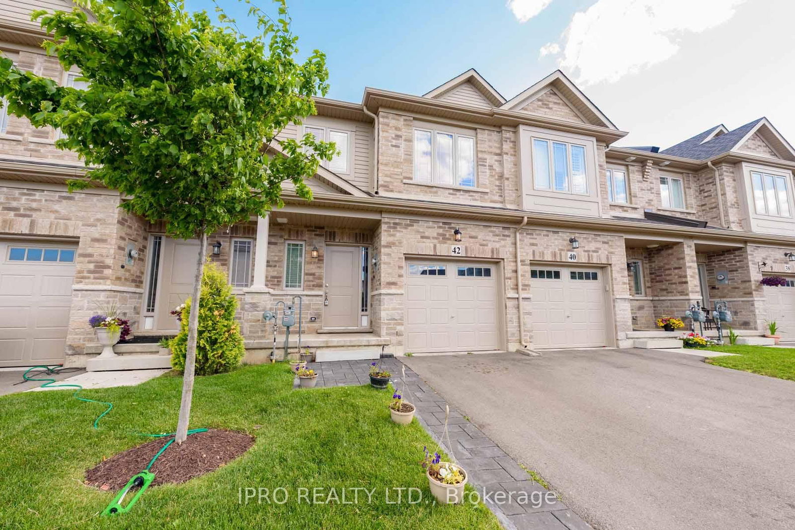 Townhouse leased at 42 Serenity Lane, Hamilton, Stoney Creek, L0R 1P0 - MLS: X11992956