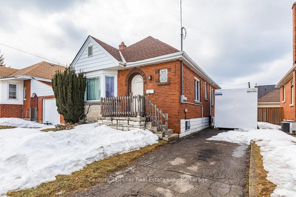 Detached House sold at 131 Harmony Avenue, Hamilton, Homeside, L8H 4Y2 - MLS: X11993090