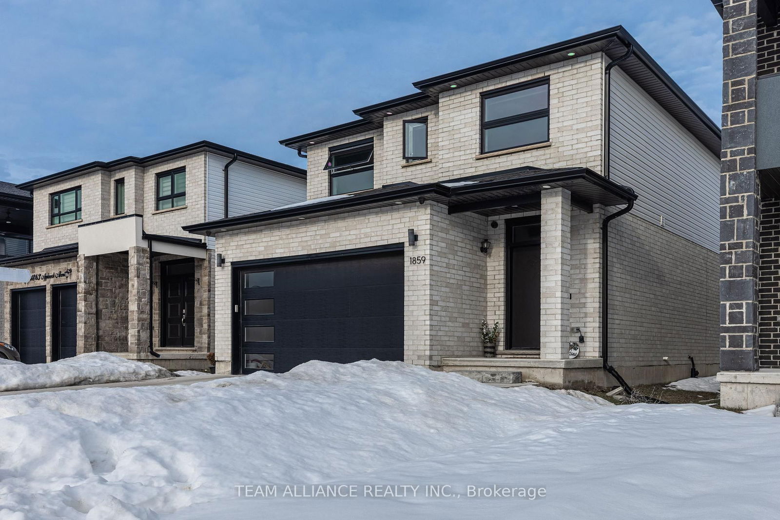 Detached House for sale at 1859 Applerock Avenue, London, North S, N6G 2V8 - MLS: X11993093