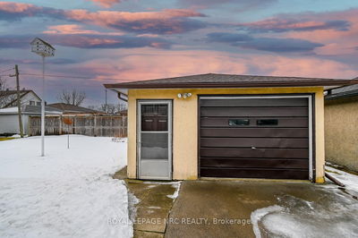 664 David St, Welland - Lincoln/Crowland image-0-4