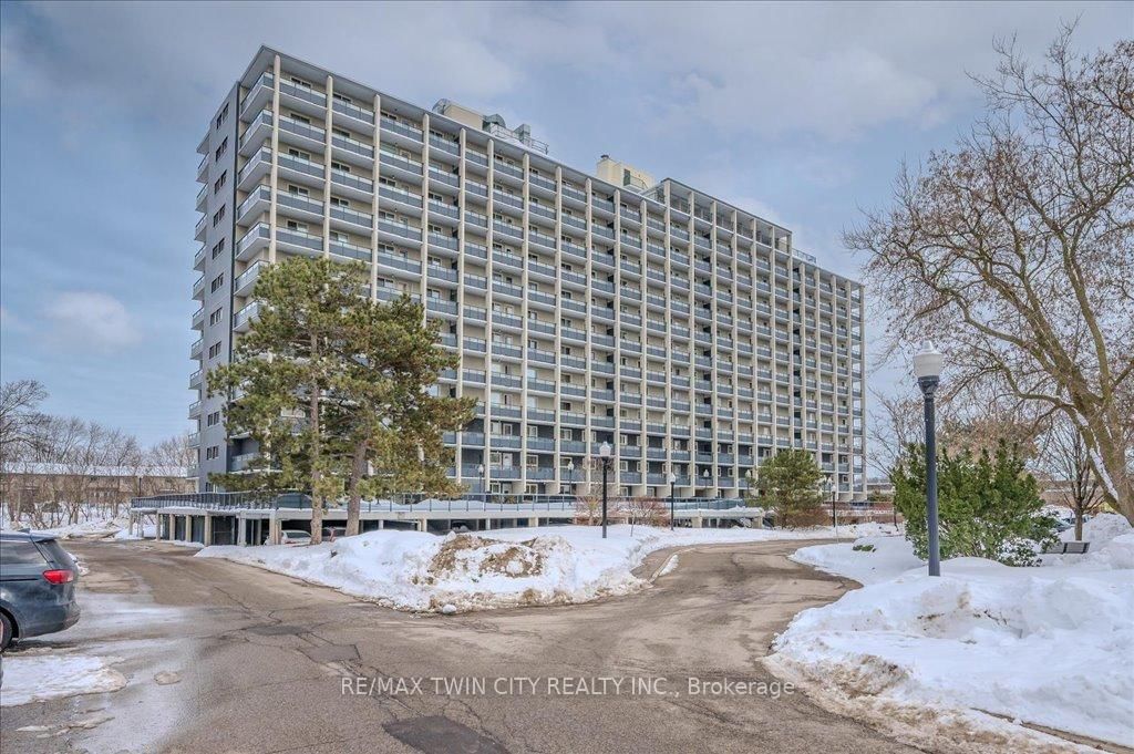 Condo for sale at 205-58 Bridgeport Road, Waterloo, N2J 4H5 - MLS: X11993314