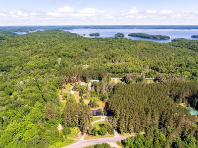 1049 Lawrence Pit Rd, Muskoka Lakes - Watt image-0-1