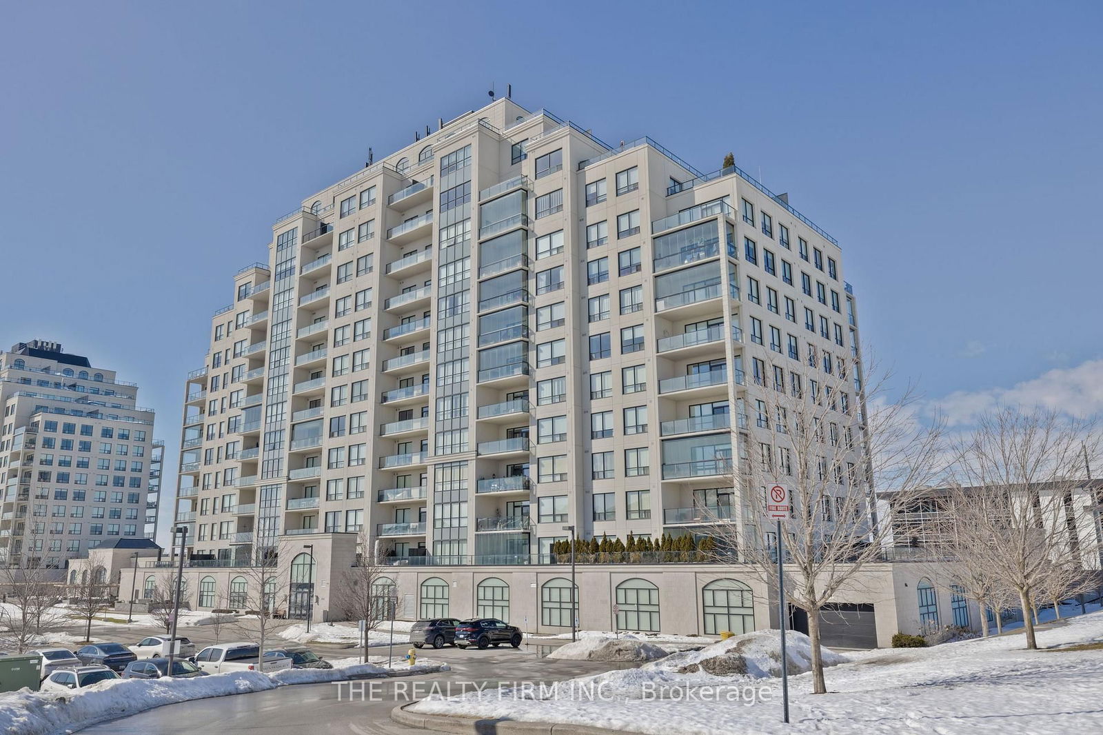 Condo for sale at 1011-240 Villagewalk Boulevard, London, North R, N6G 0P6 - MLS: X11993844