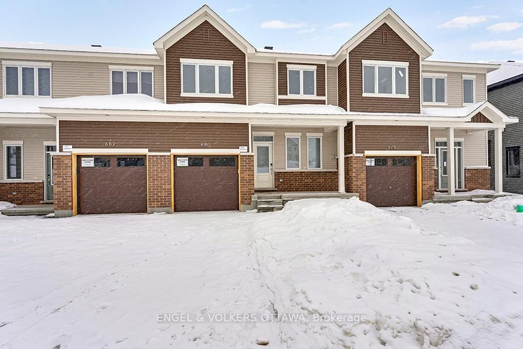 Townhouse leased at 680 Expansion Road, Barrhaven, 7711 - Barrhaven - Half Moon Bay, K2J 7G4 - MLS: X11993940