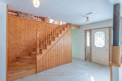 3204 Gelert Rd, Minden Hills - Snowdon image-0-2