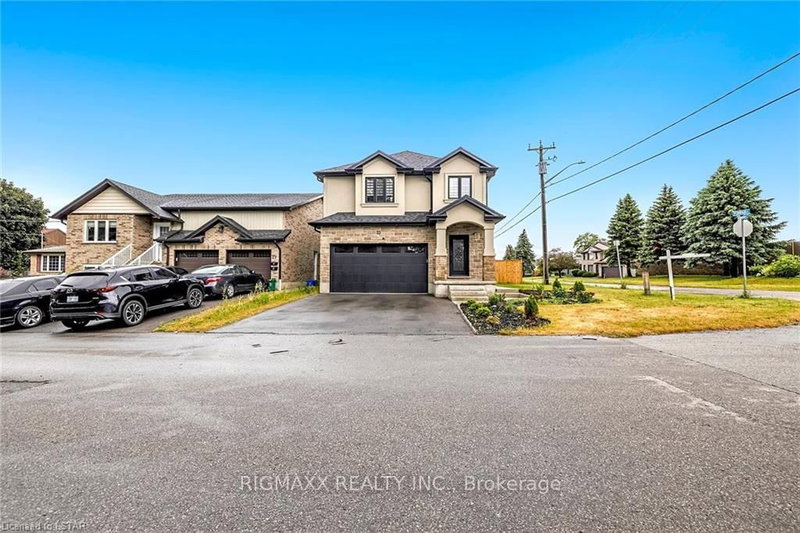 23 Forfar Ave, Kitchener, N2B 2Z7 | Image 2