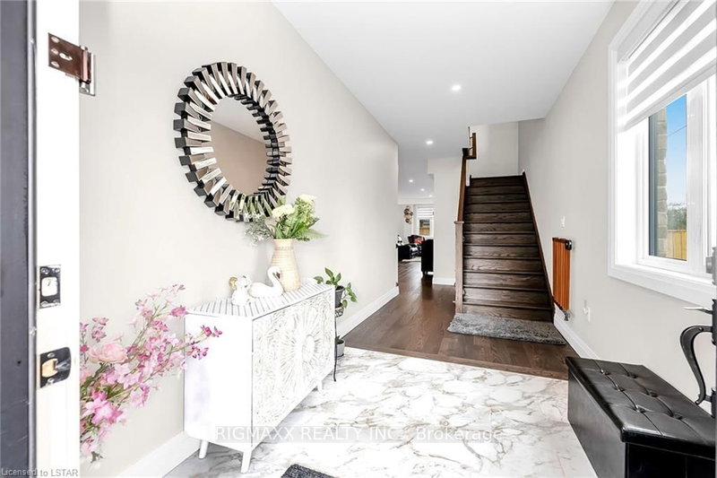 23 Forfar Ave, Kitchener, N2B 2Z7 | Image 3