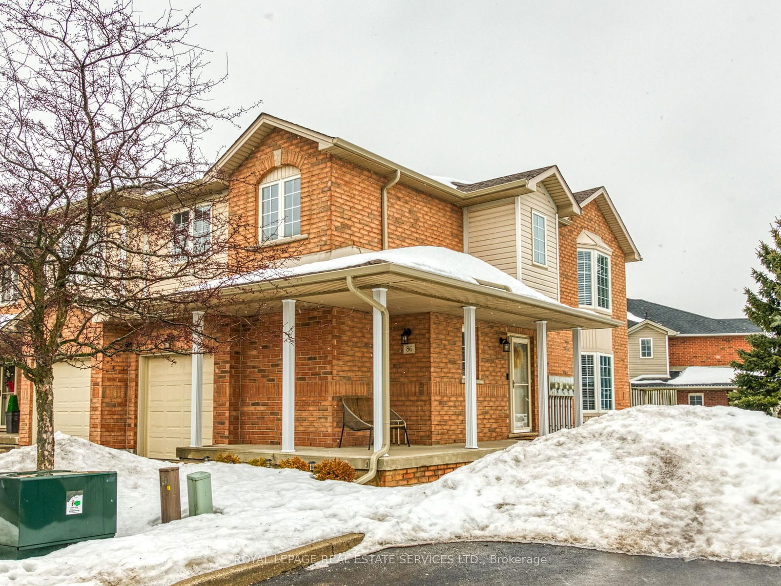 Townhouse for sale at 86-800 Paramount Drive, Hamilton, Stoney Creek Mountain, L8J 3V9 - MLS: X11994560