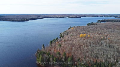  Chikopi Rd, Magnetawan - Ahmic Harbour image-0-4