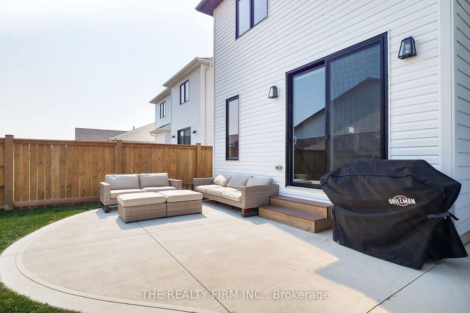 Listing Image 29