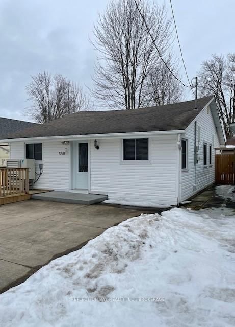 Detached House for sale at 350 Ashwood Avenue, Fort Erie, 337 - Crystal Beach, L0S 1B0 - MLS: X11994663