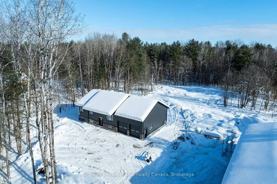 1094 Laidlaw Ave, Gravenhurst - Muskoka (S) image-0-2