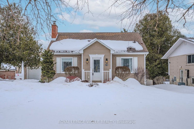 home for sale on 378 Albert Street