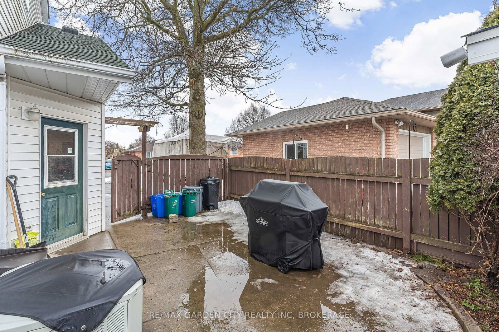 Listing Image 29