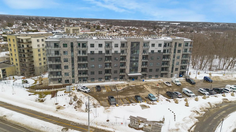 108 - 1000 Lackner Pl, Kitchener, N2A 4G3 | Image 2