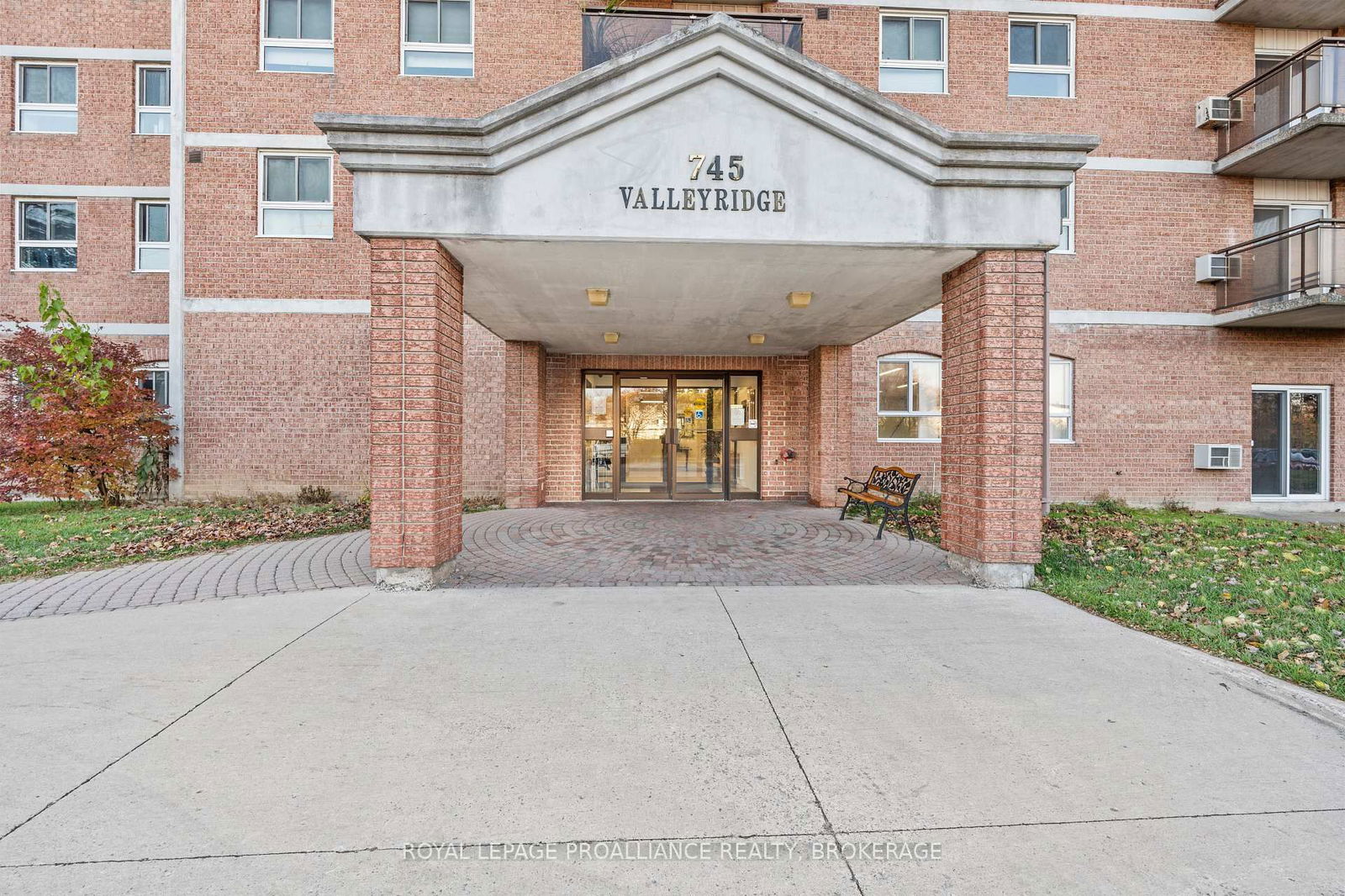 Condo for sale at 209-745 Davis Drive, Kingston, East Gardiners Rd, K7M 8J4 - MLS: X11995204