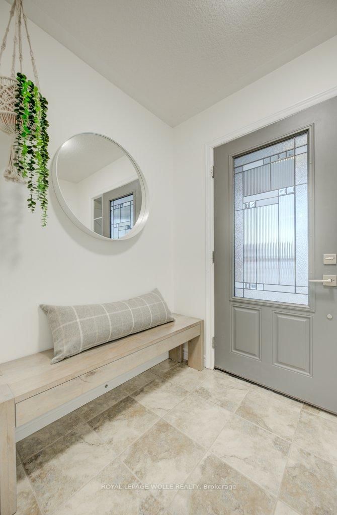 Detached House sold at 91 Mcguire Lane, Woolwich, N3B 0B6 - MLS: X11995338