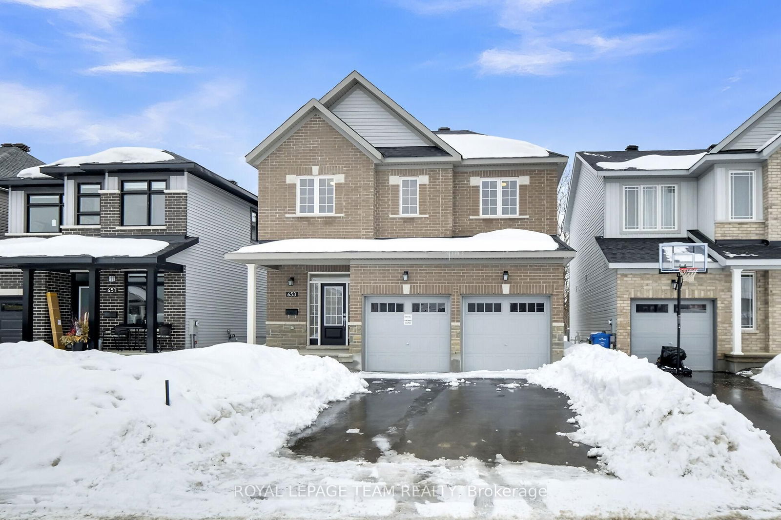 Detached House for sale at 653 Persimmon Way, Ottawa, Chapel Hill South - Orleans Village, K1W 0T3 - MLS: X11995580