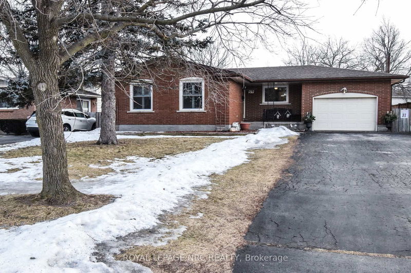 home for sale on 59 Acadia Crescent