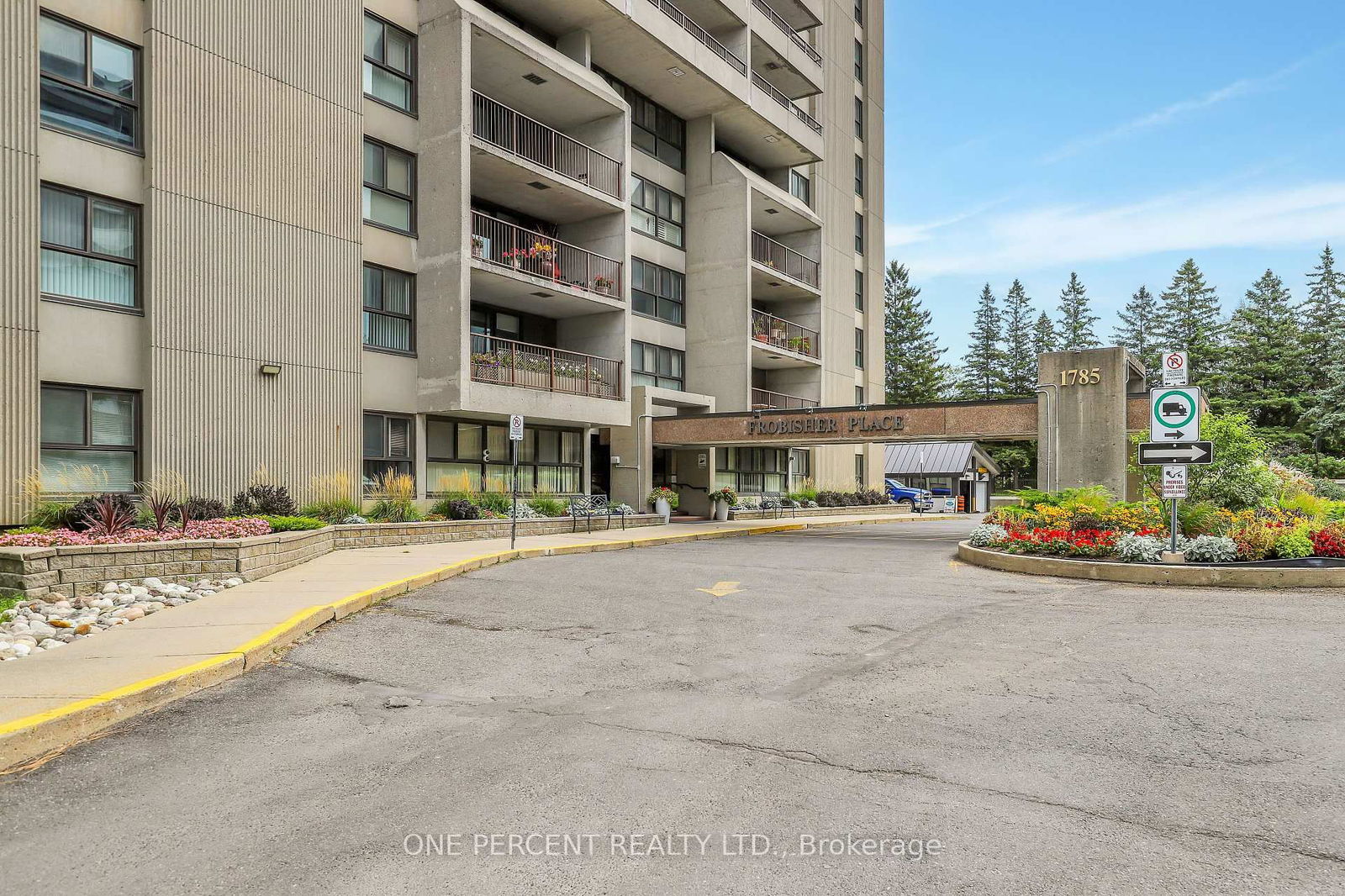 Condo for sale at 1408-1785 Frobisher Lane, Ottawa, Riverview Park, K1G 3T7 - MLS: X11995931