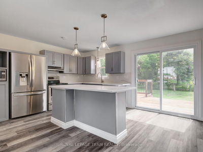5702 First Line Rd, Bourget - Manotick South to Roger Stevens image-0-4