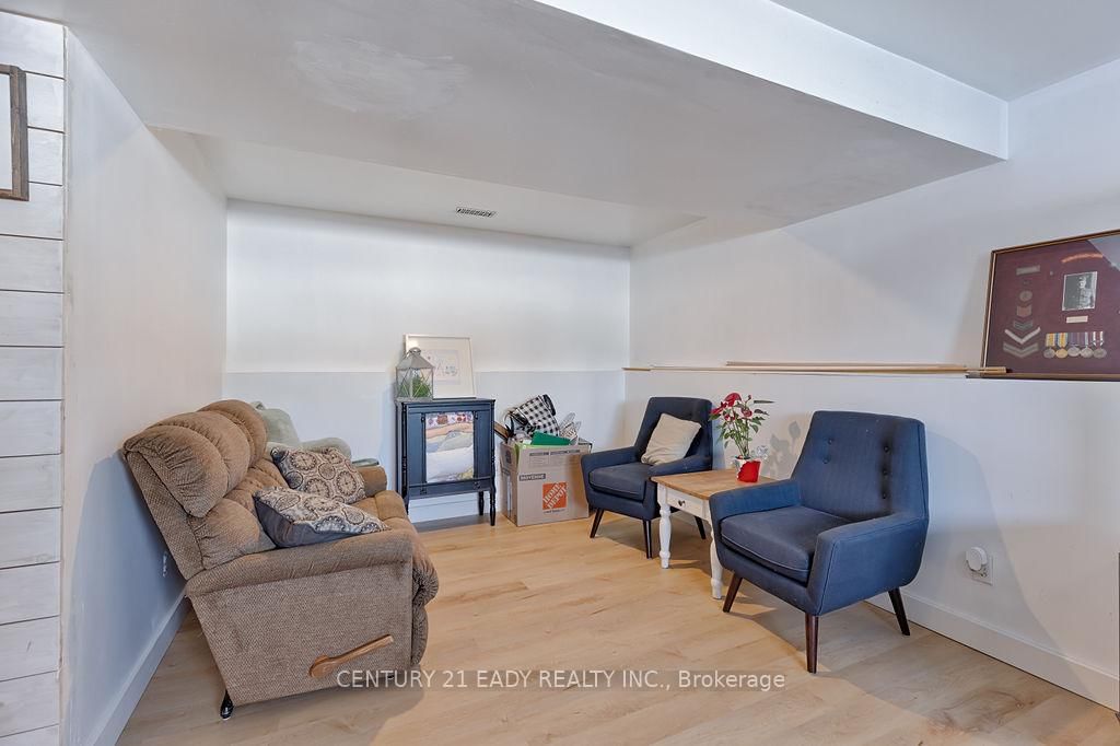 Listing Image 35