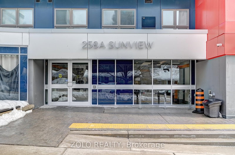 162 - 258A Sunview St, Waterloo, N2L 0H6 | Image 3