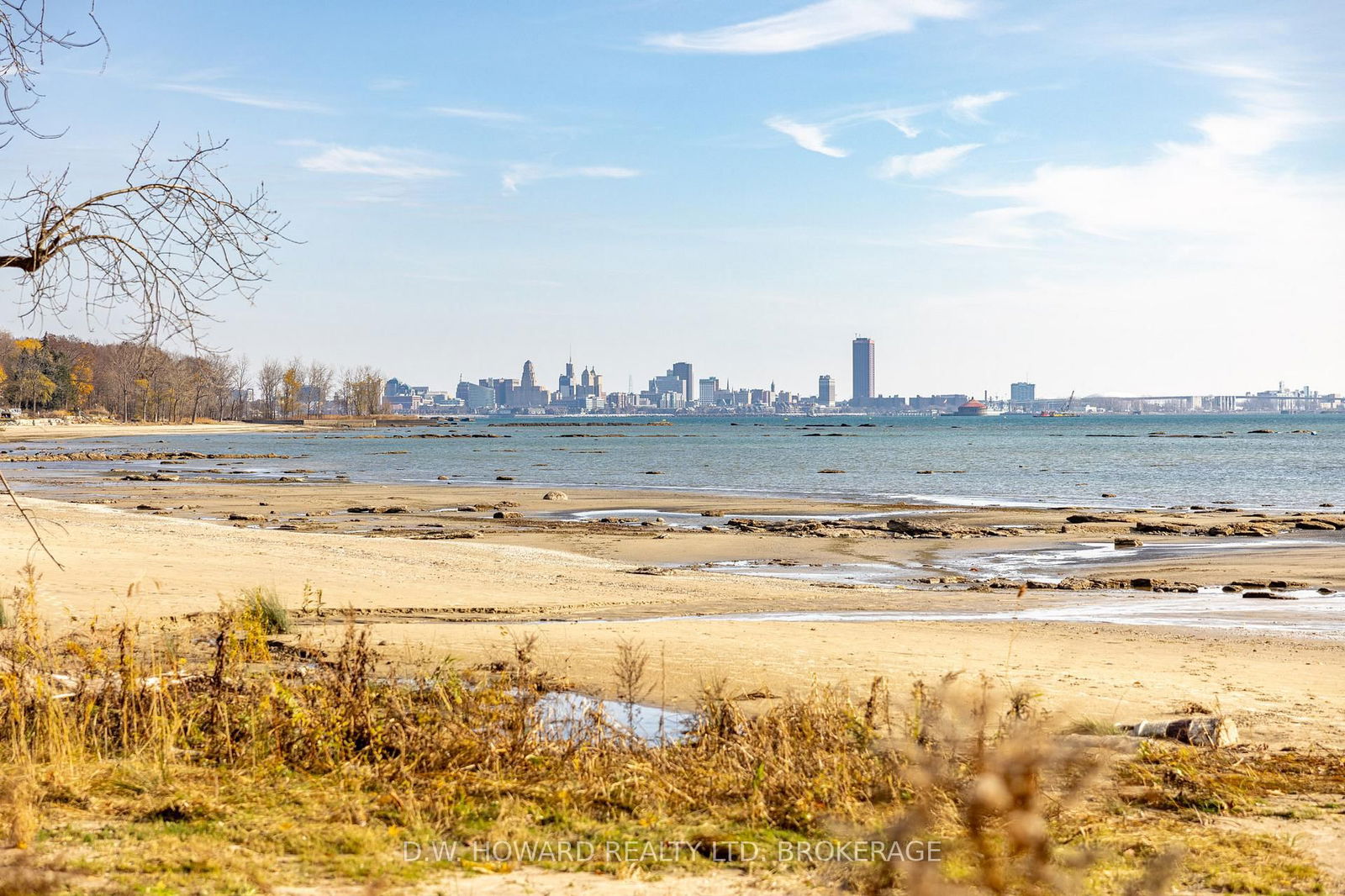 Property sold at 199 Kraft Road, Fort Erie, Crescent Park, L2A 4M6 - MLS: X11996483