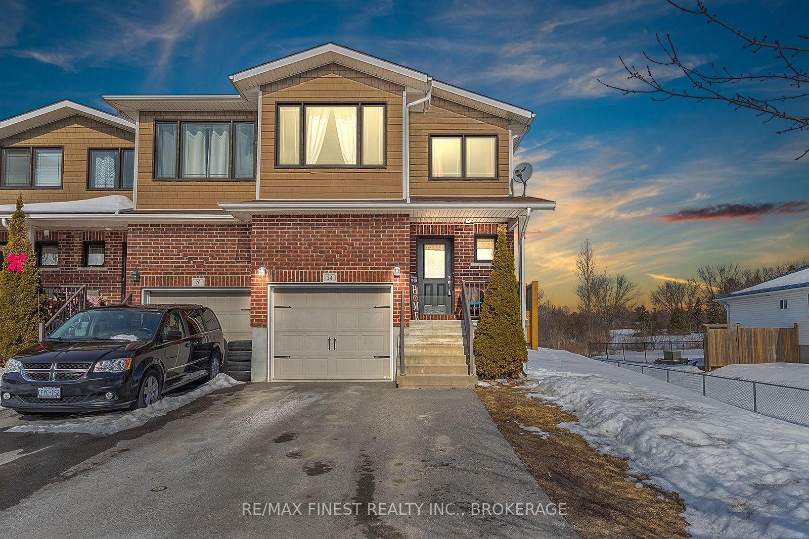Townhouse sold at 24 Amherst Drive, Amherstview, Amherstview, K7N 0B2 - MLS: X11996570