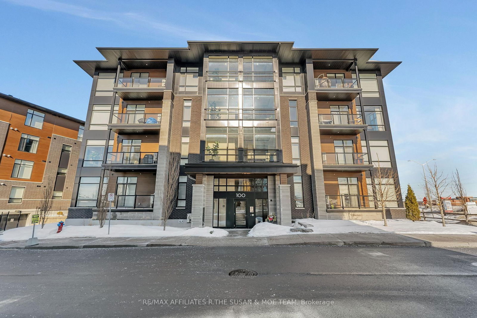 Condo for sale at 203-100 CORTILE, Blossom Park - Airport and Area, 2602 - Riverside South/Gloucester Glen, K1V 2S8 - MLS: X11996737