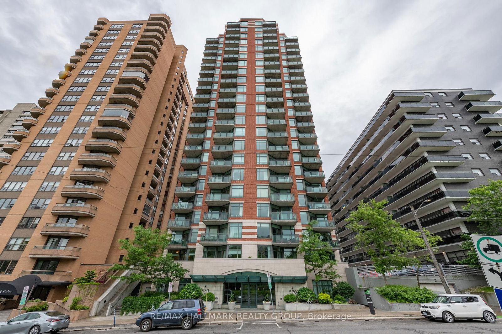 Condo for sale at 804-570 Laurier Avenue, Ottawa, Ottawa Centre, K1R 1C8 - MLS: X11996768