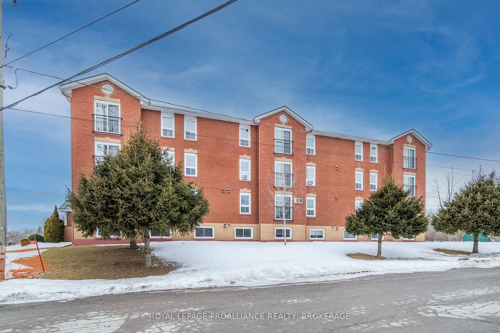 Condo for sale at 405-550 Talbot Place, Gananoque, 821 - Gananoque, K7G 3C6 - MLS: X11996845