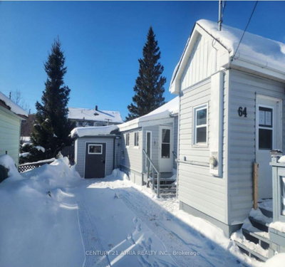 64 Toronto Avenue • Wawa, ON photo 3