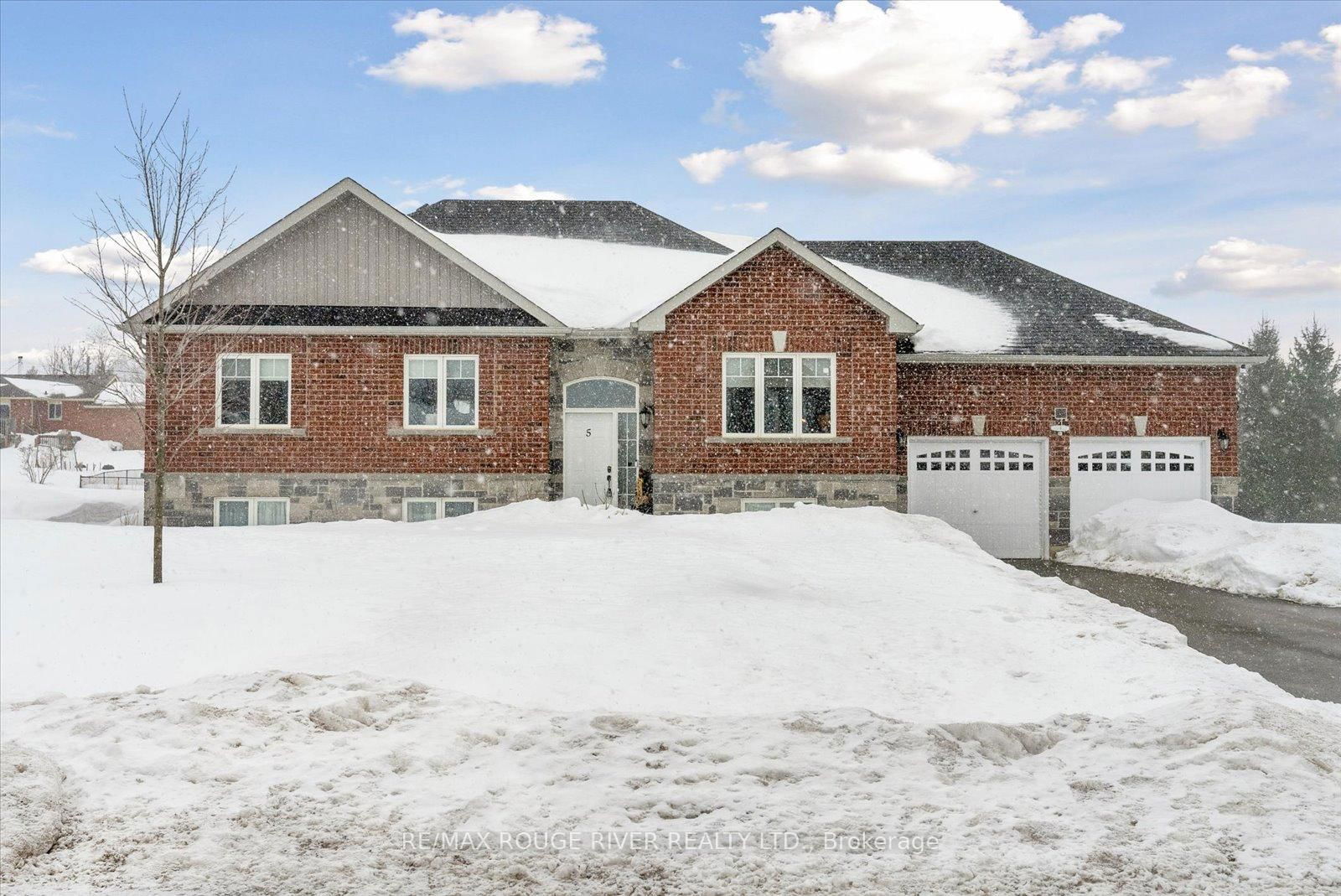 Building at 5 Mccrae Crescent, Kawartha Lakes, Woodville